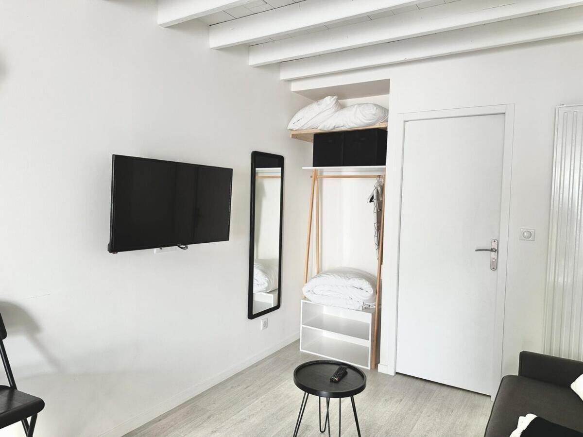 Le Patio De Loiseau Apartment Льо Ман Стая снимка